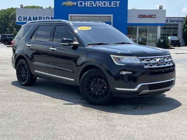 2019 Ford Explorer — side profile view